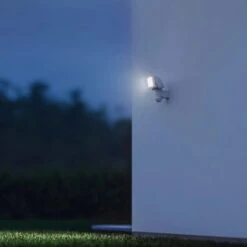 Steinel LED-Strahler Mit Bewegungsmelder LS 150 S Weiß 6 Steinel LED-Strahler Mit Bewegungsmelder LS 150 S Weiß -Angebote Licht Welt Store 2800969 2917 1 1