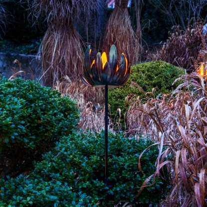 Näve LED-Solar-Erdspieß Blume Kupfer 90 Cm 3 Näve LED-Solar-Erdspieß Blume Kupfer 90 Cm – Bild 3
