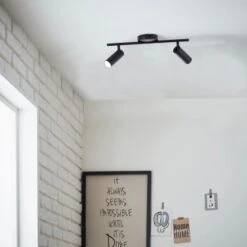 Brilliant LED-Spotrohr Soeren 2-flammig Schwarz Samt