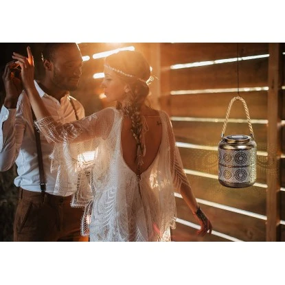 Amare LED-Solarlaterne Metall Gold Grob 7 Amare LED-Solarlaterne Metall Gold Grob – Bild 7