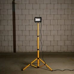 LED-Arbeitsleuchte 50 W 4200 Lm 4000 K IP65 Mit 163 Cm Stativ 11 LED-Arbeitsleuchte 50 W 4200 Lm 4000 K IP65 Mit 163 Cm Stativ -Angebote Licht Welt Store 692658 11020200 03