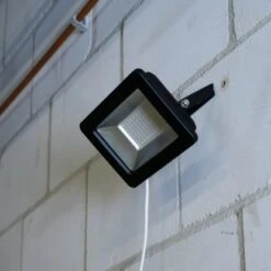 LED-Strahler 4000 K IP65 Sanan LED 50 W 5500 Lm Schwarz -Angebote Licht Welt Store 692698 11020200 02