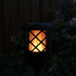 Solar-Laterne Rapanui Mit Erdspieß 2 W 50 Lm 1500 K IP65 Sensor Schwarz -Angebote Licht Welt Store 693233 11020200 07