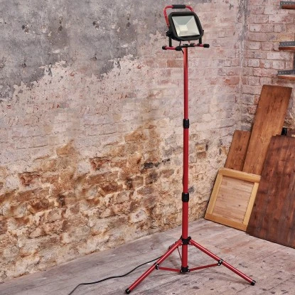 Luceco LED-Baustrahler Slimline Groß 2 In 1 Mit Stativ 1 Luceco LED-Baustrahler Slimline Groß 2 In 1 Mit Stativ